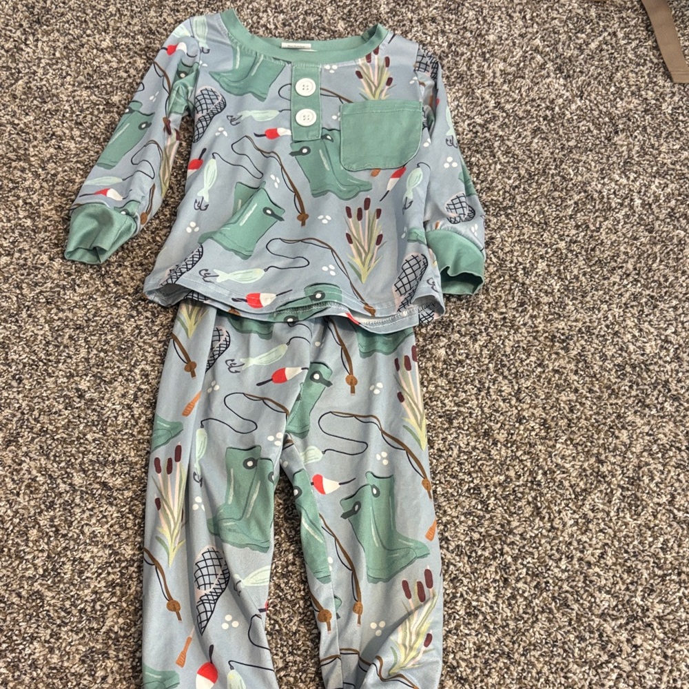 Kids Green Fishing Boots Print Pajama Set